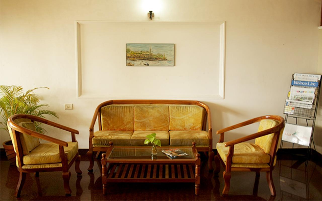 Raja Hotel קובאלאם מראה חיצוני תמונה